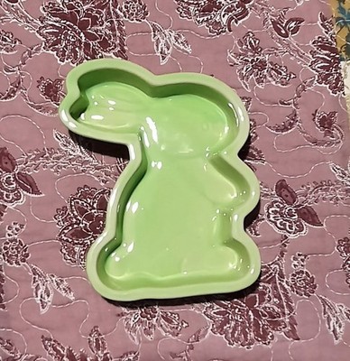 FSG Stoneware Green Easter BUNNY RABBIT BAKING DISH Ramekin Oven Mold 4'' x 5''
