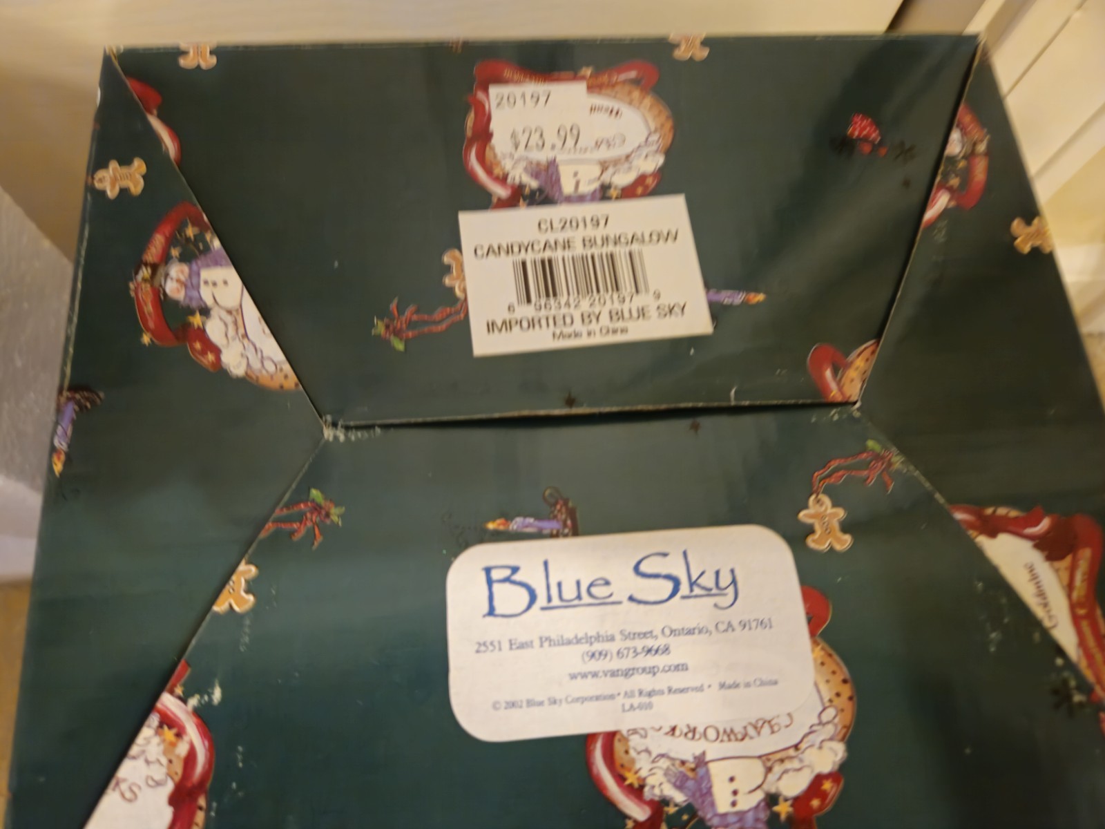 BLUE SKY CLAYWORKS CHRISTMAS CANDY CANE BUNGALOW HOUSE WITH BOX "ORIGINAL OWNER"