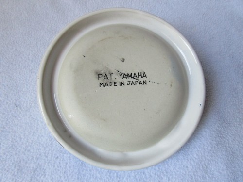 JAMAHA Motorrad-Helm seltener Keramik-Werbe-Aschenbecher Ascher Werbung 12,5cm - Picture 6 of 7