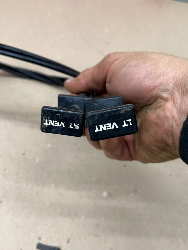 1978 1987 CUTLASS MONTE CARLO MALIBU BAJO COLUMNA DE DIRECCIÓN PANEL DE VENTILACIÓN CABLES PR Foto 4 de 4