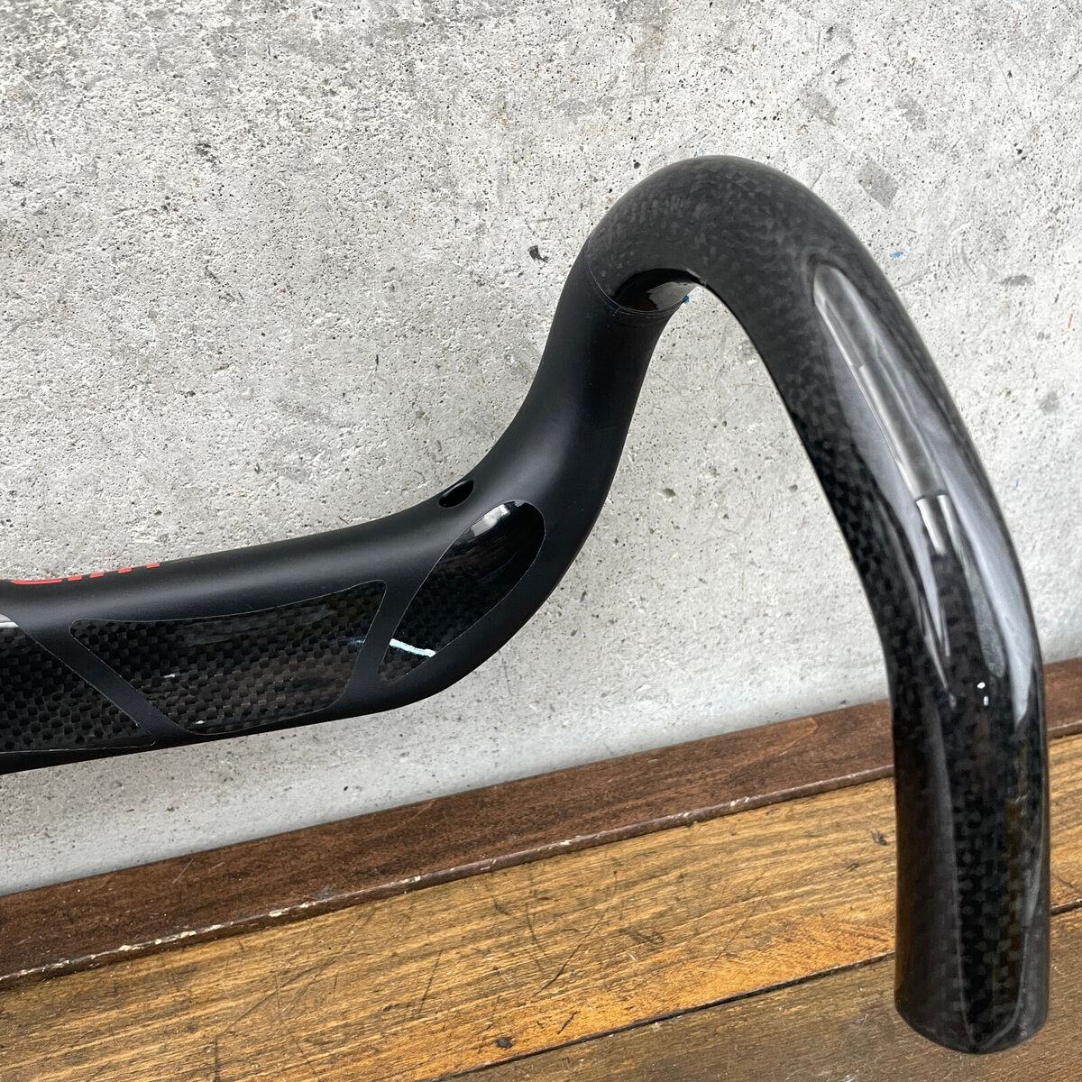 Cinelli Ram 2 Handlebar Stem 1 1/8 Threadless Carbon Fiber Cinelli Ram 2 Handlebar Stem 1 1/8 Threadless Carbon Fiber