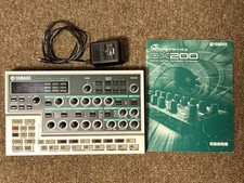 Yamaha DX200 Desktop Groovebox Synthesizer From Japan