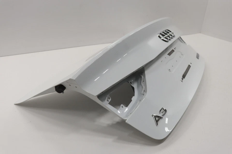 Audi A3 2015 2016 2017 2018 2019 2020 maletero/tapa/portón trasero Foto 2 de 4