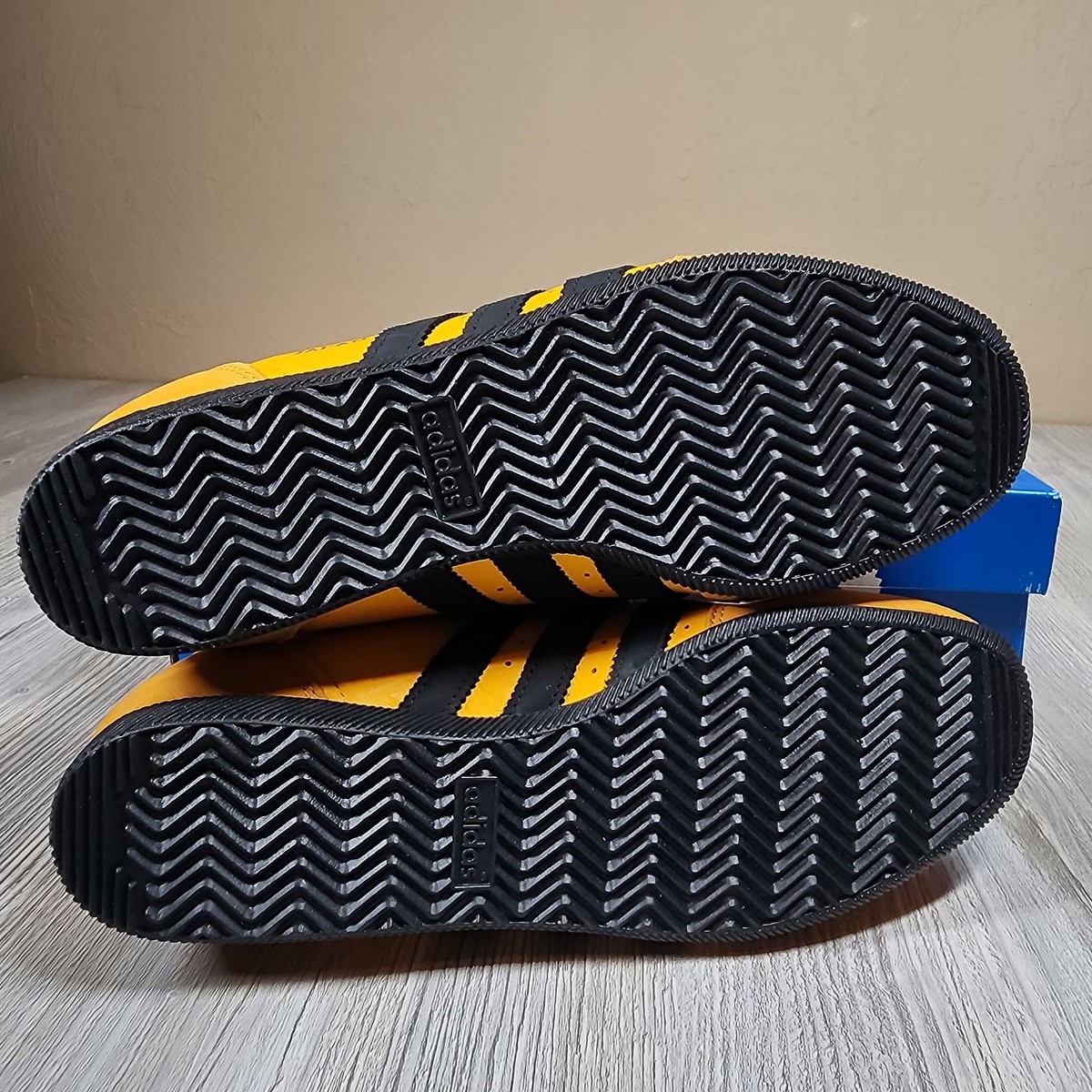 Adidas Originals Japan Sneaker Yellow/Black Womens Sizes 7