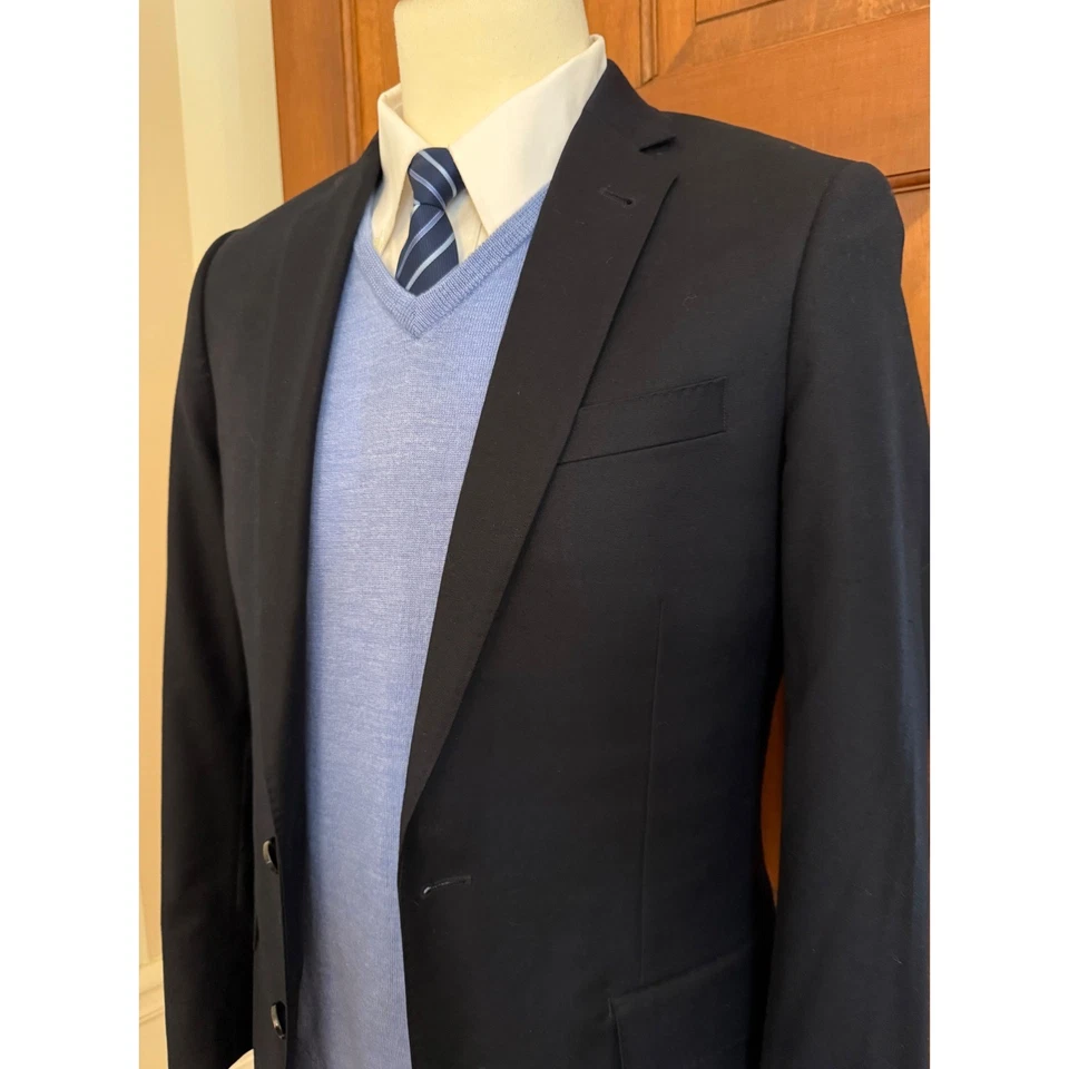 J. Crew Loro Piana Ludlow Blazer Men 36R Navy Wool Two-Button Sport Coat Jacket - Image 2 of 4