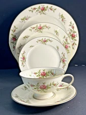 Rosenthal ALEXIS DINNERWARE SET Pink Roses 5pc Place Setting Vintage  EUC
