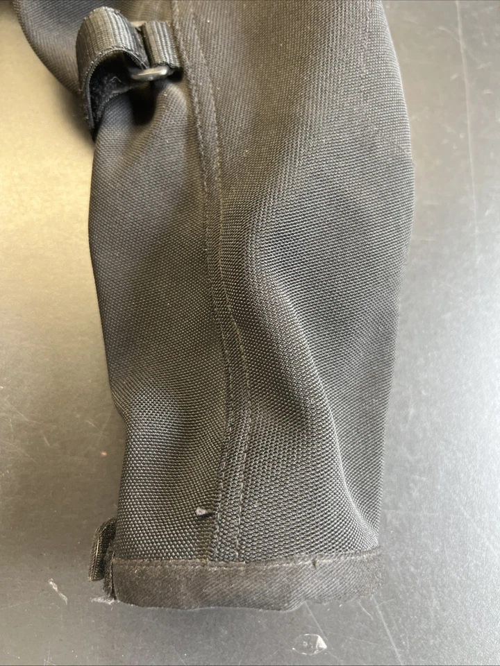 Fieldsheer Motorcycle  Carboflex  Armor  Jacket  Size Mens XL Black Padded  - Image 2 of 4