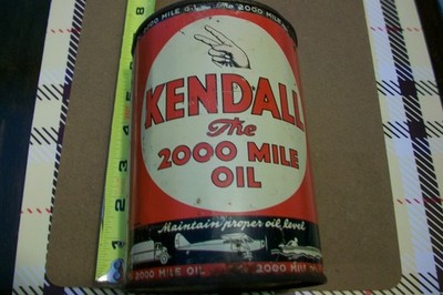 VINTAGE KENDALL 1940'S ERA. 2000 MILE OIL CAN.