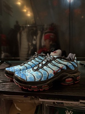 Size 6.5 - New Nike Air Max Plus Shark Attack With Tooth