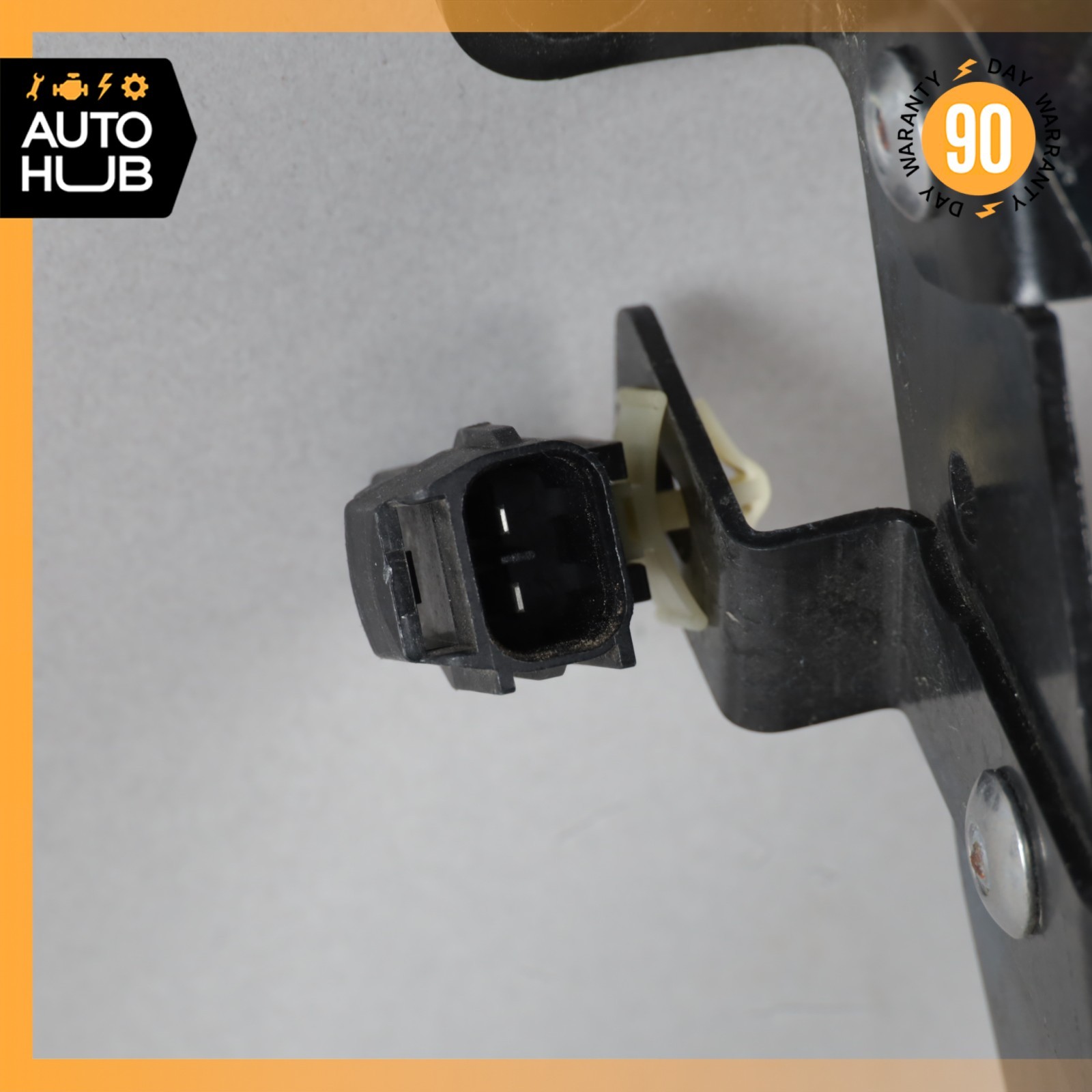 Aston Martin DB9 Front Center Core Radiator Support Bracket CD333804AC OEM 22k