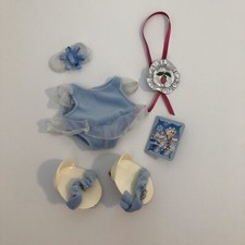 Rare Fisher Price Briarberry Bear Ice Skate Skating Set Outfit Complete
