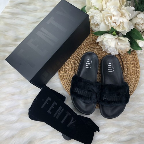 Rihanna Fenty Puma Slides Size 5 Gem