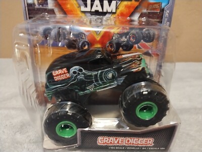 Monster Jam 2024-2025 GRANDMA GRAVE DIGGER (Series 39 Retro Rebels