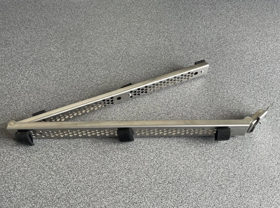 Brazo de gestión de cables original para Apple Xserve G5 acero inoxidable 28"72 cm alcance Foto 4 de 4