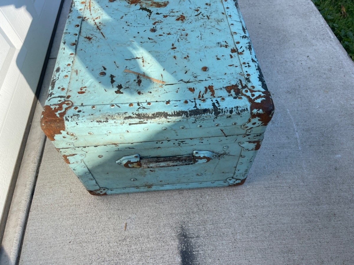 WAHL Trunk CO. Luggage Antique Luggage Late 1800's Early 1900's