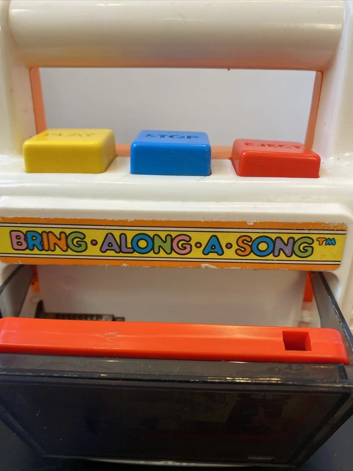 VTG TOMY Bring Along A Song Kids Musical Wind Up Tape Player W/ 1 Tape - Image 4 of 4