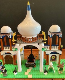 LEGO Orient Expedition Lot 7418 Scorpion Palace & 7411 Tygurah&rsquo;s Roar - 98%