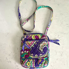 Vera Bradley Quilted Paisley Multicolor Small Crossbody Zip Magnetic Closure