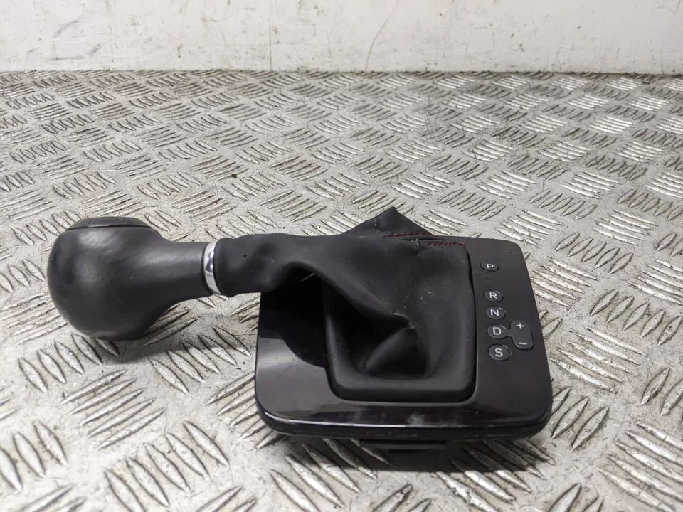 Seat Ibiza MK4 2009-2015 perilla de cambio con polaina Foto 2 de 4