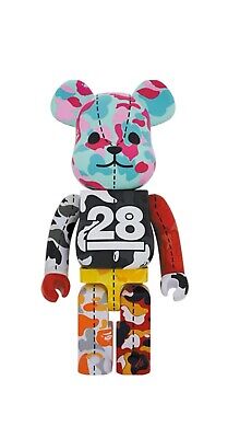 Bearbrick x BAPE 28th Anniversary 1000% Camo #3 Medicom Toy Bearbrick x BAPE 28th Anniversary 1000% Camo #3 Medicom Toy