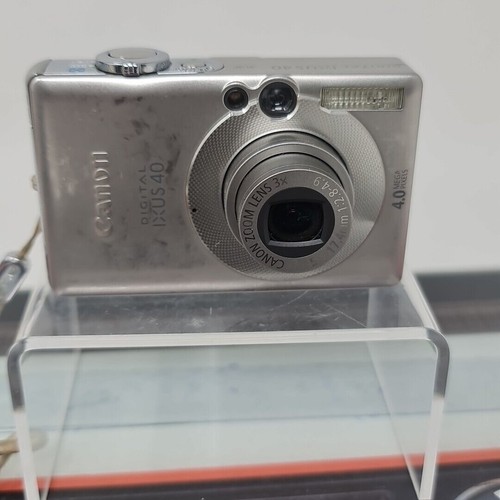 Canon digital Ixus 40 camera with new charger 2 gb memory card & carry case - Picture 4 of 16