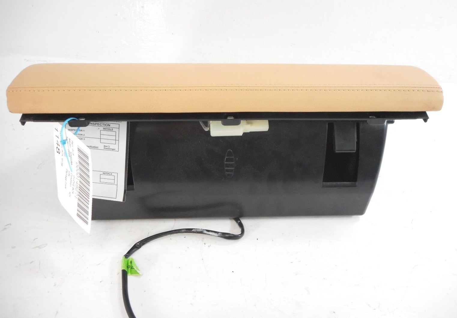 Maserati Quattroporte 2006 Glove box Beige