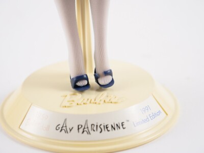 MATTEL BARBIE NR. 9973 Gay Parisienne Porcelan Reissue Porzellan Modell Von 1959 EUR 204,75 - DE MATTEL BARBIE NR. 9973 Gay Parisienne Porcelan Reissue Porzellan Modell Von 1959 EUR 204,75 - DE