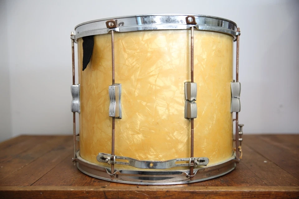 复古 WFL 路德维希小军鼓珍珠黄铜徽章木制乐器古董行进 — 第 3/4 张图片