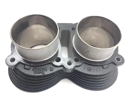 Jarra de cilindro de motor Triumph Speedmaster 2119 2012 Foto 4 de 4