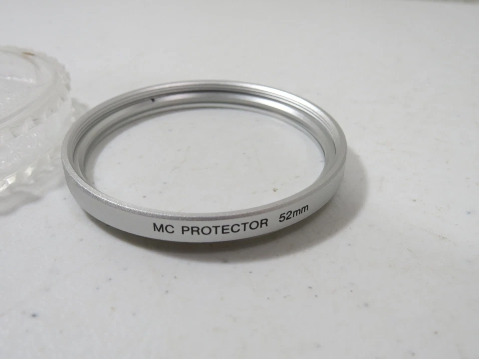 Genuine Sony 52mm Multi-Coated MC UV HAZE Lens Protector Filter Japan 52 mm - Image 2 of 4