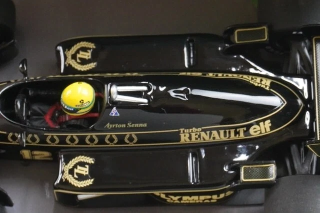 1:43 MINICHAMPS 540431501 Lotus Renault 97T 1985 #12 ASC No.30 A.senna - Image 4 of 4