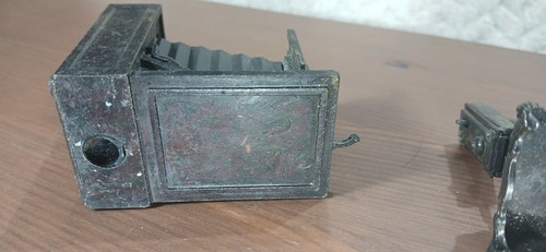 Vintage Grand Piano - Camera - Sewing Machine & Globe Pencil Sharpeners - Picture 17 of 23