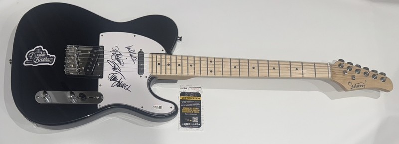 THE DOOBIE BROTHERS SIGNED GUITAR TOM PAT MICHAEL MCDONALD JON 4X JSA COA