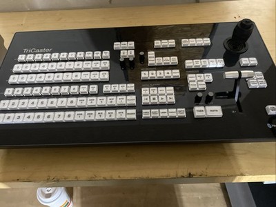 NewTek TriCaster TC1 14-Button Small Panel Control Surface 