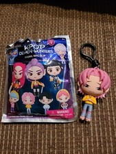 K-Pop Demon Hunters Figural Bag Clip Keychain Kpop ROMANCE