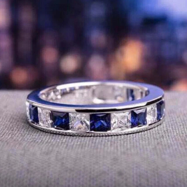 Echter Moissanit 3,00Ct Princess Cut Eternity Ehering 14K Weißgold vergoldet