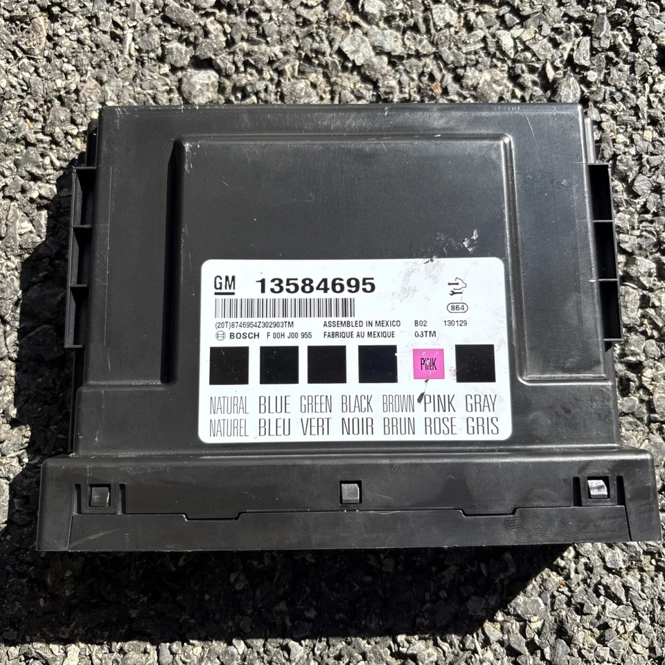 Módulo de Control de Carrocería ACDelco GM Equipo Original 13586273 Foto 2 de 3