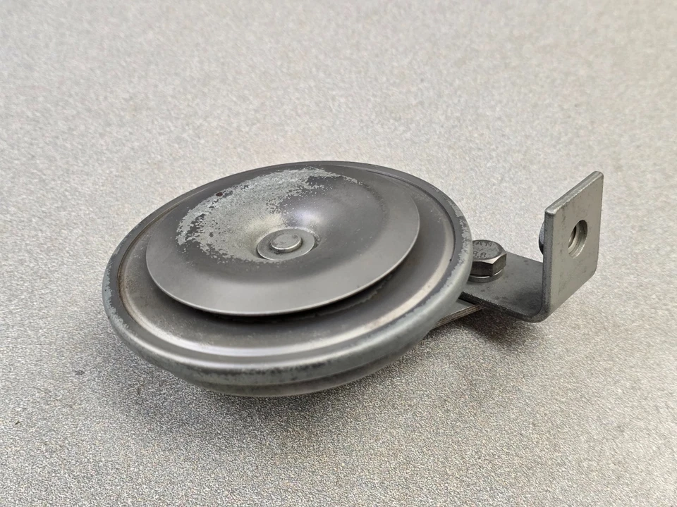 MUY BONITO USADO ORIGINAL GENUINO PORSCHE 911 930 SISTEMA DE ALARMA BOCINA Foto 2 de 4