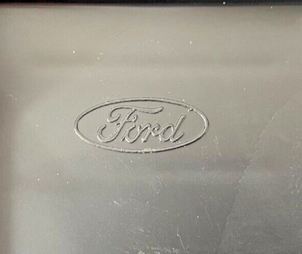 FORD PUMA 2020 ON REAR BUMPER CENTRE SUPPORT BRACKET MOUNT NEW 