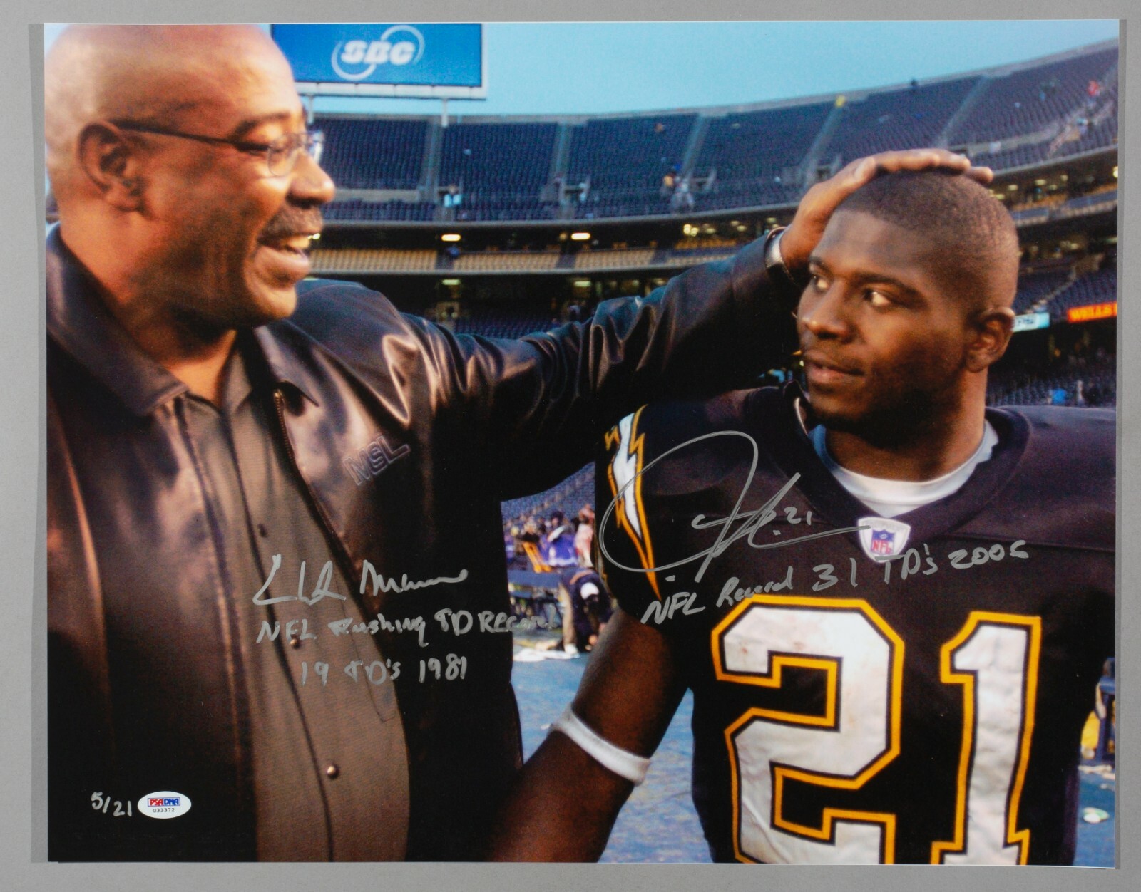 LaDainian Tomlinson Autographed Signed San Diego Chargers & Chuck Muncie Chargers 16x20 Photo PSA/DNA COA Auto 