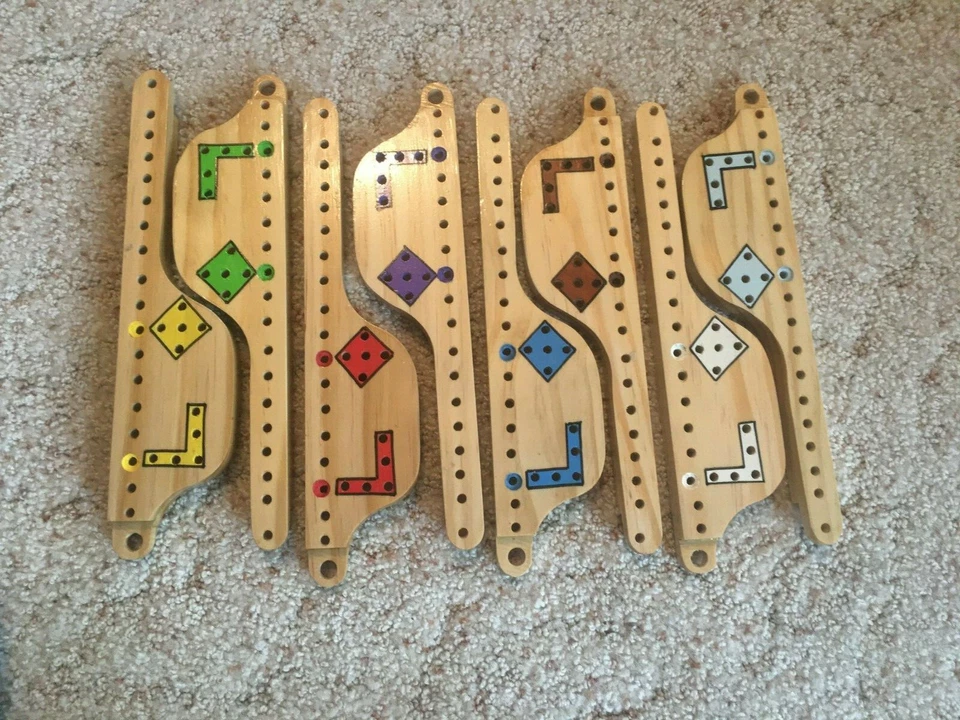 Clavijas y comodines hasta 8 jugadores juego de mesa con 4 barajas cartas de póker 12" Select Pine Foto 3 de 4