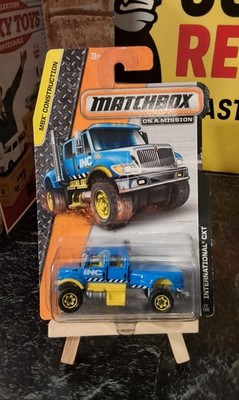 Matchbox 2014 MBX Construction 17/120 - International CXT ''INC'' - Sealed