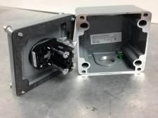 NEW at MostElectric: 800T-1TB 800T1TB NEW ALLEN-BRADLEY START STATION