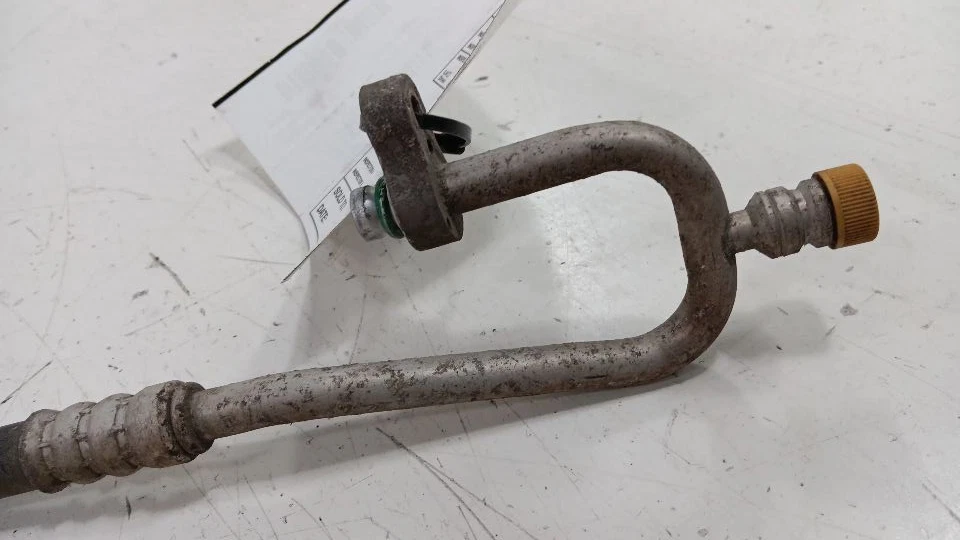 Manguera de aire acondicionado Hyundai Sonata 2011 2012 2013 2014 Foto 2 de 4