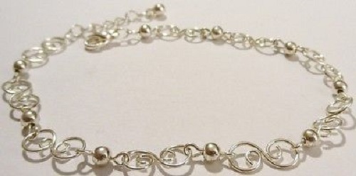 Bracelet Ancien Vintage En Maillons Avec Relief - Couleur Argent - Numéro *3336