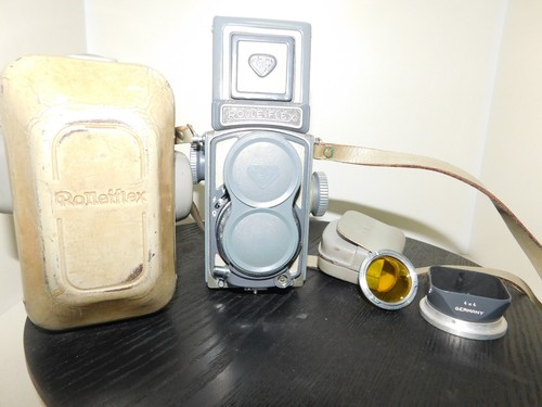 Cámara fotográfica TLR gris bebé Rolleiflex 4x4 con estuche original y 1 lente y funda - Imagen 13 de 16