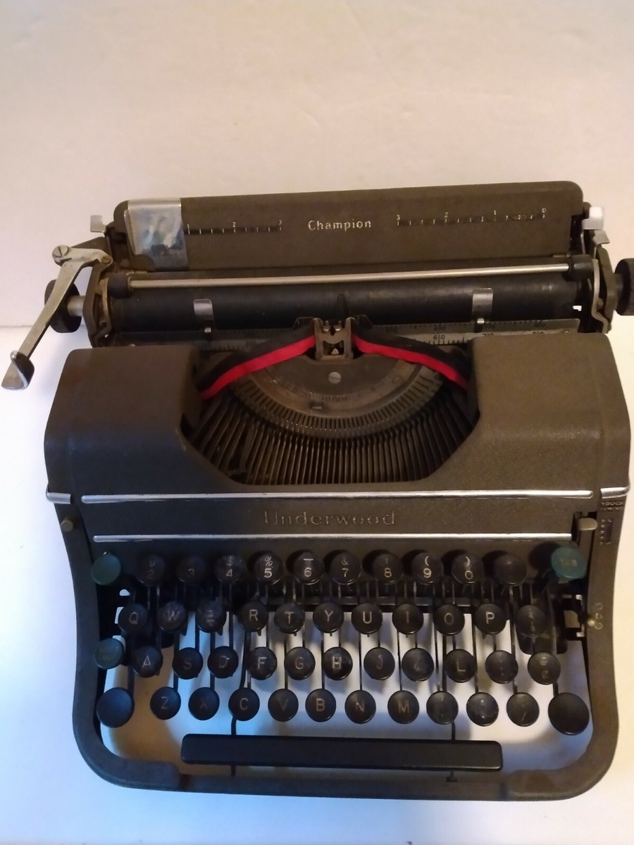 Vintage Underwood Champion Typewriter | eBay