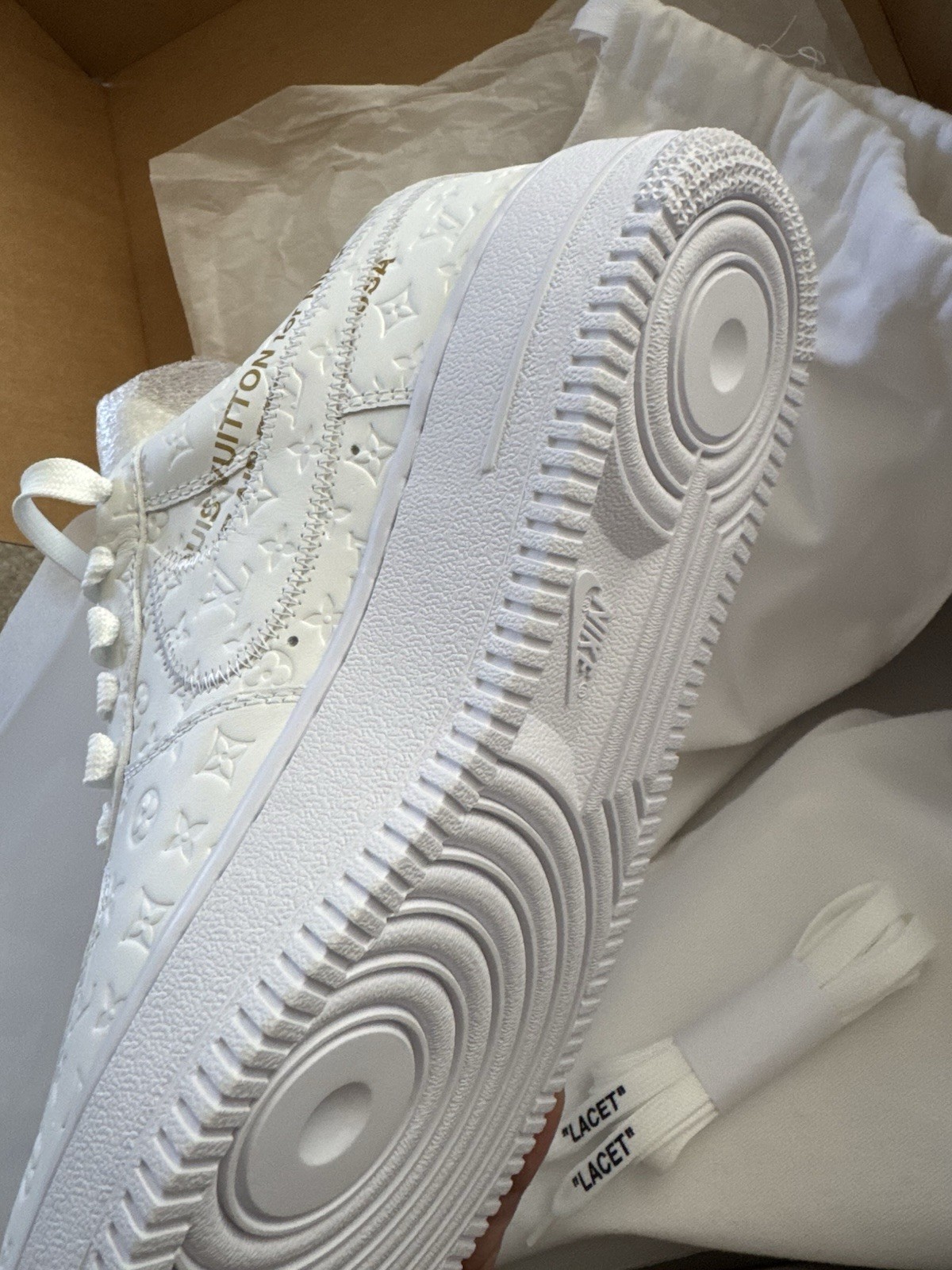 Louis Vuitton Air Force 1 by Virgil Abloh Low Top White Size 6.5 100percent Authentic image 2