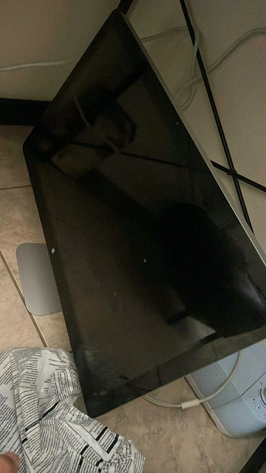 apple thunderbolt display 27 inch  - Image 3 of 3