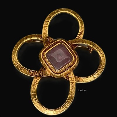 CHANEL Brooch AUTH Coco Logo Pin CC kenkenjp Gold Gripoix Gripoa Stone Gp Cross